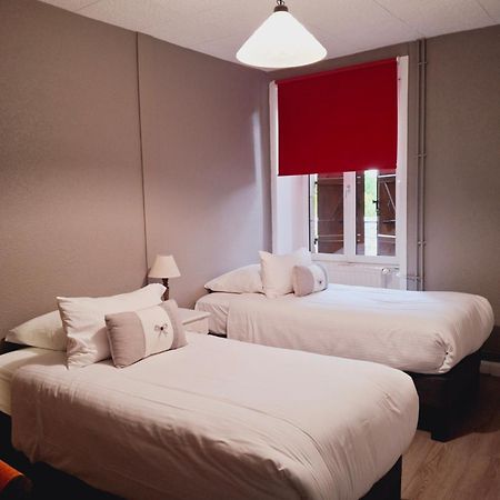 Hôtel La Brasserie Treignac Esterno foto